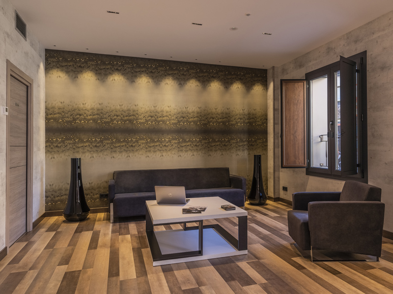 neru hotel en leon encanto boutique barrio humedo interior recepcion